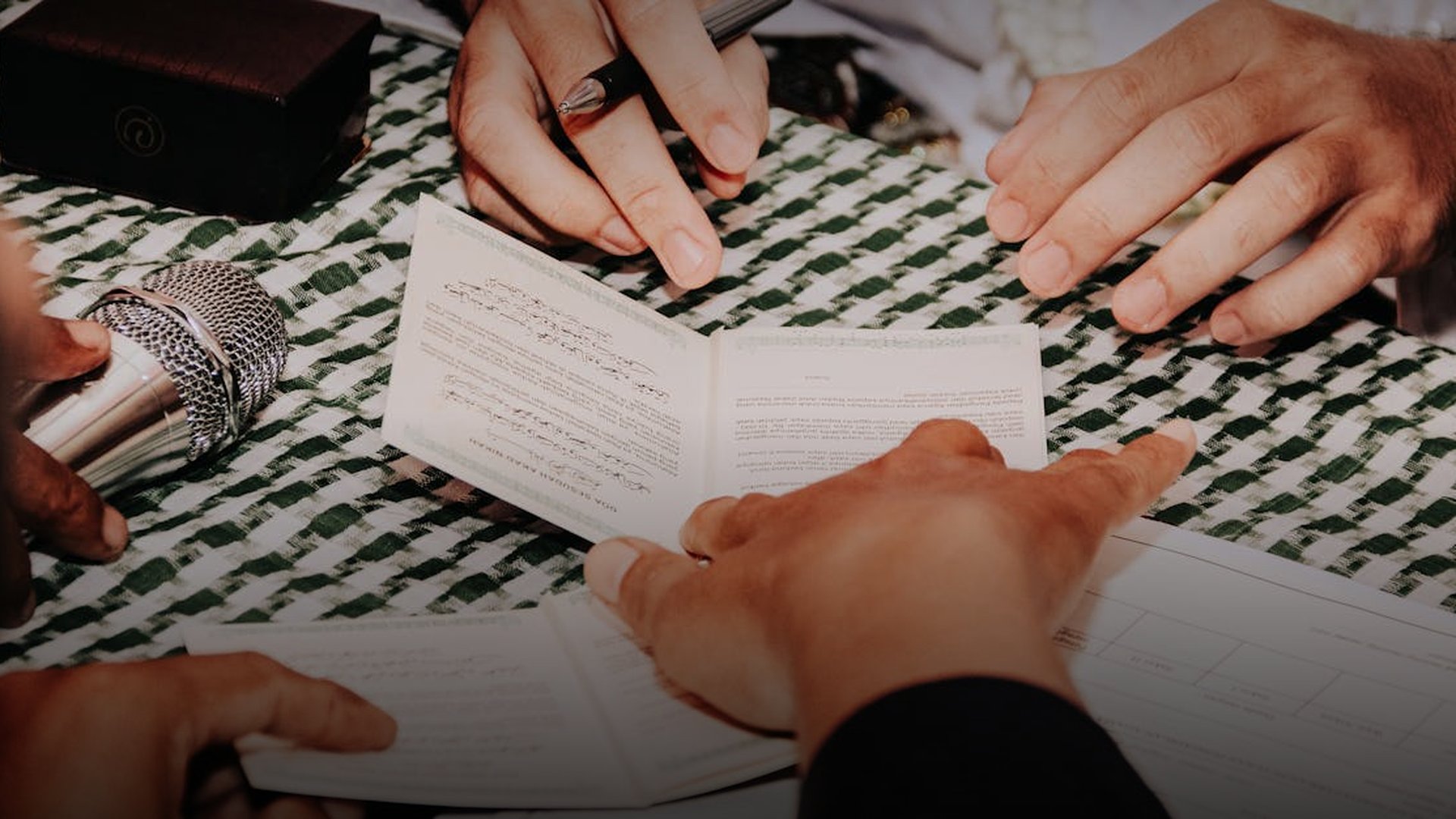 Maharaja Signs Instrument of Accession as Indian Troops Fly to Kashmir