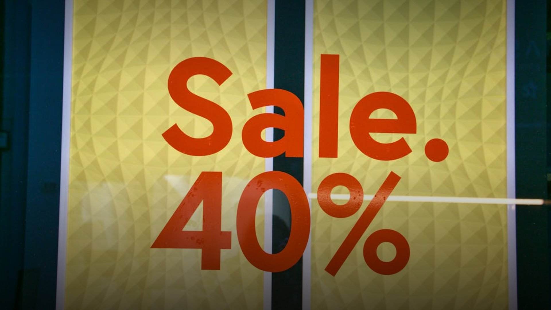 President Saleh Signs GCC Transition Deal After Months of Protests