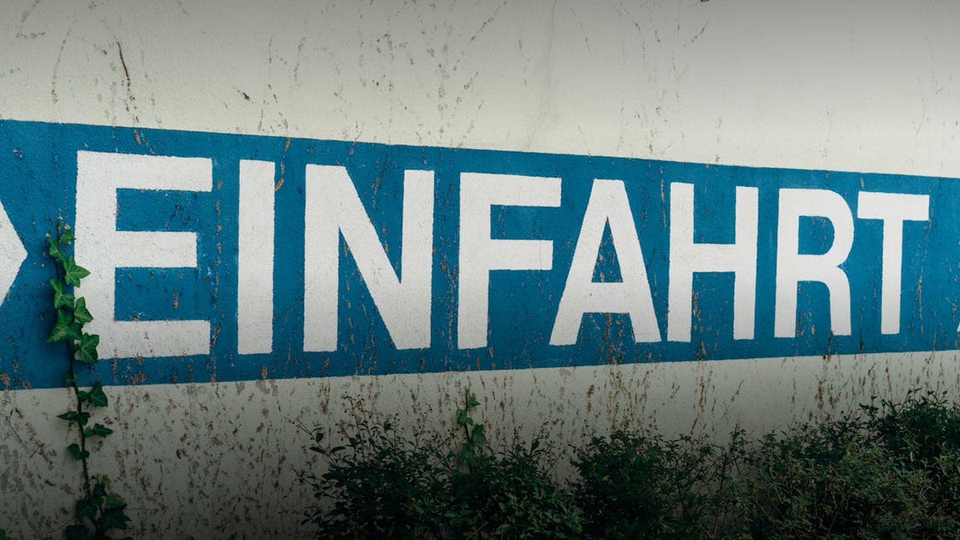 First Minsk Protocol Signed in Attempt to End Donbas Fighting