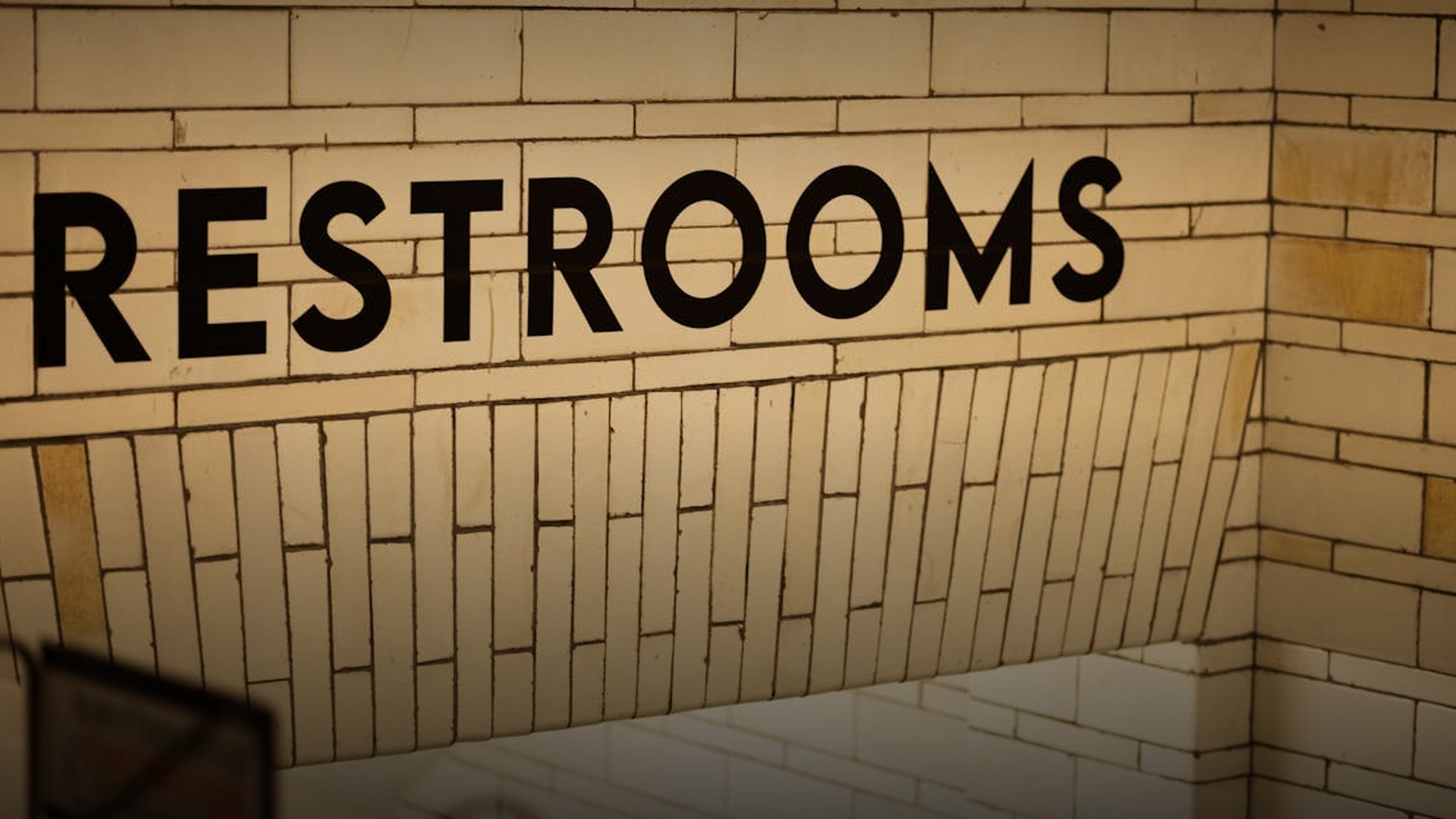 Houthis Attack Saudi Oil Facilities with Drones and Missiles