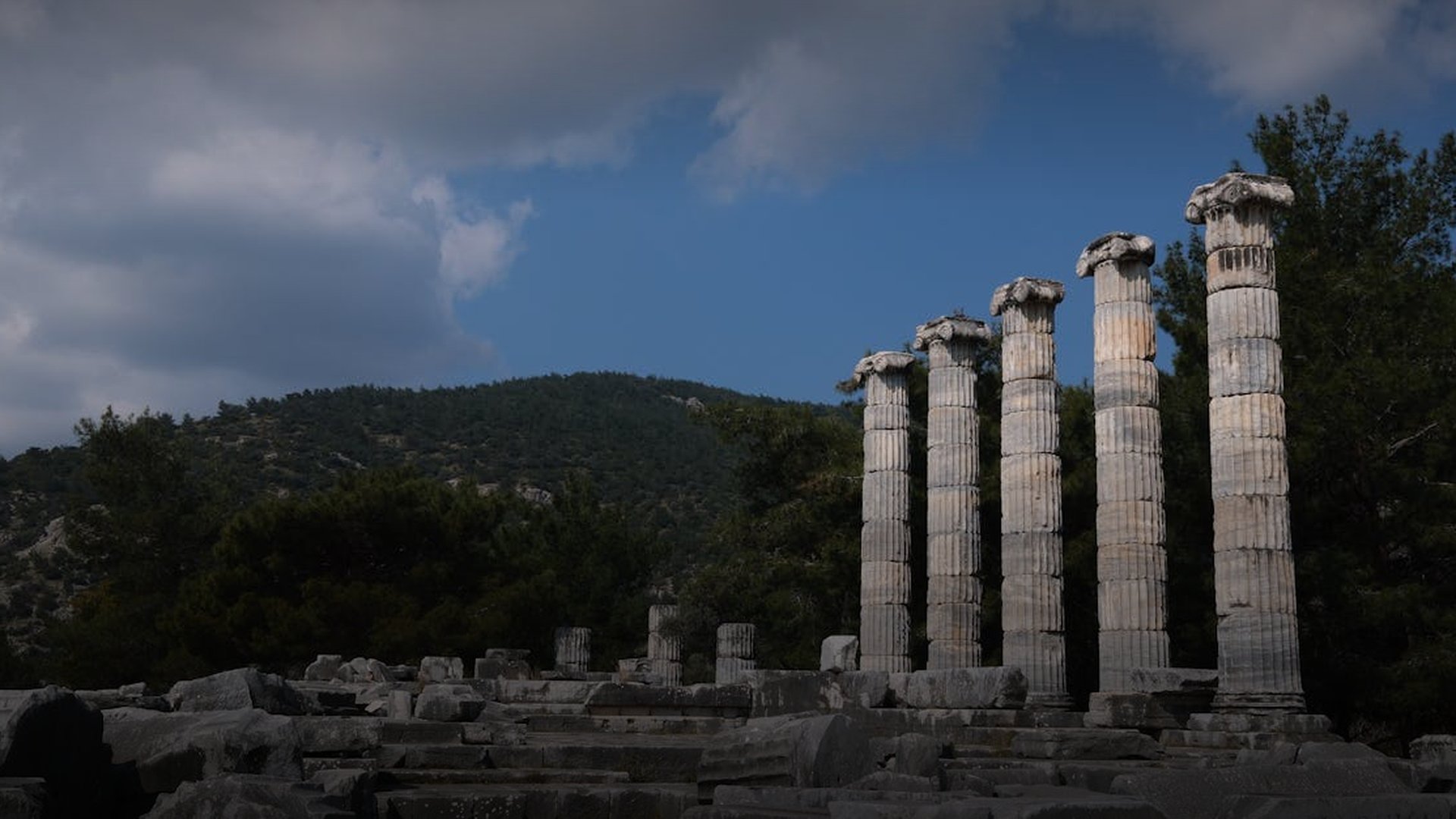 Gaza Remains in Ruins Two Years After October 7 War