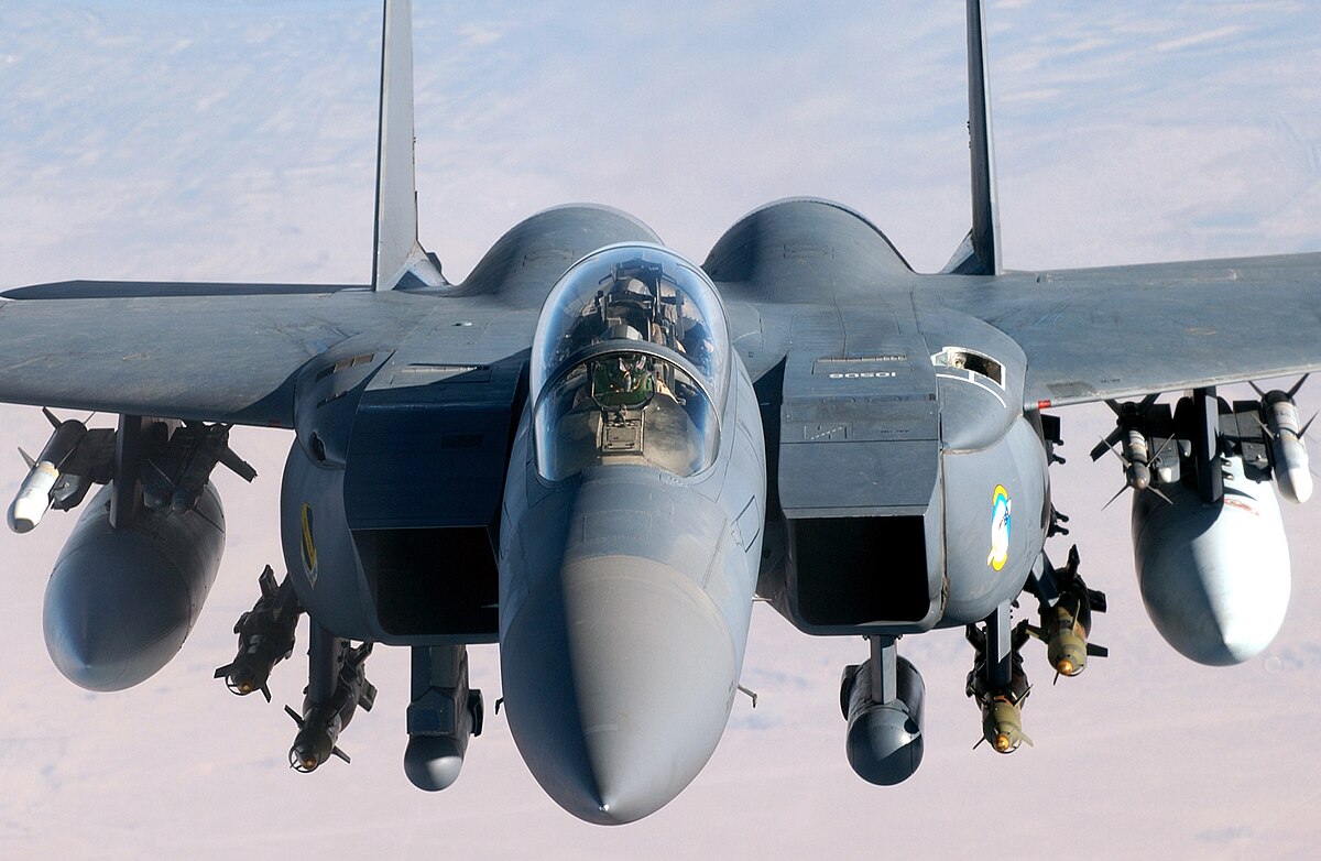 US F-15 Fighter Jet Shot Down Over Iran in First Confirmed Downing of the War